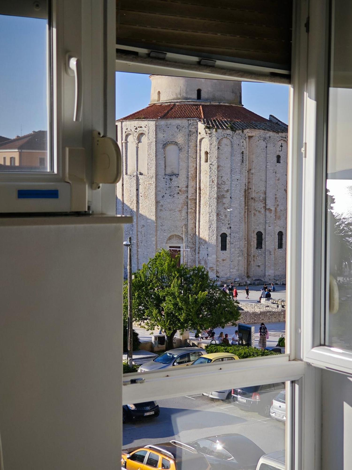 Cozy Old Town Apartment Zadar Buitenkant foto